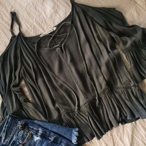 Cold shoulder flowy top